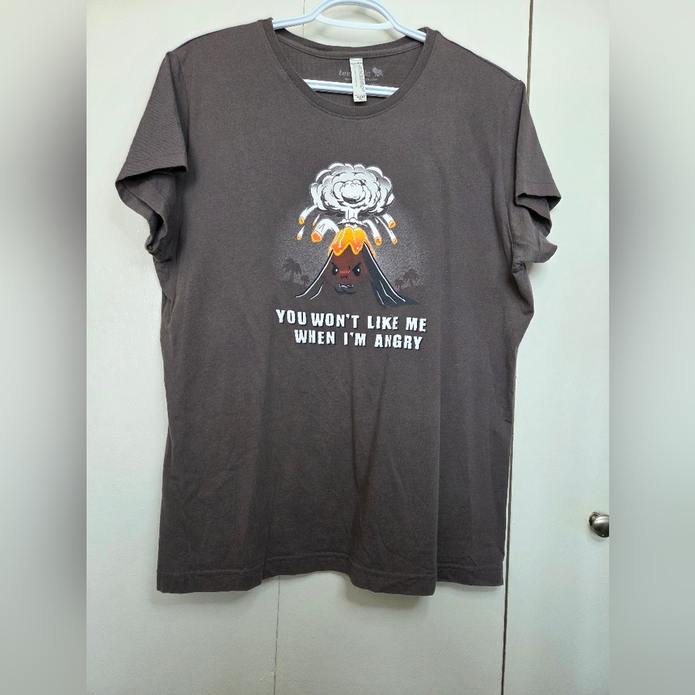 ☀️Teeturtle Women's XL "You Won't Like Me When I'm Angry" Coal Volcano Tee